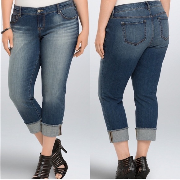 frayed hem boyfriend jeans